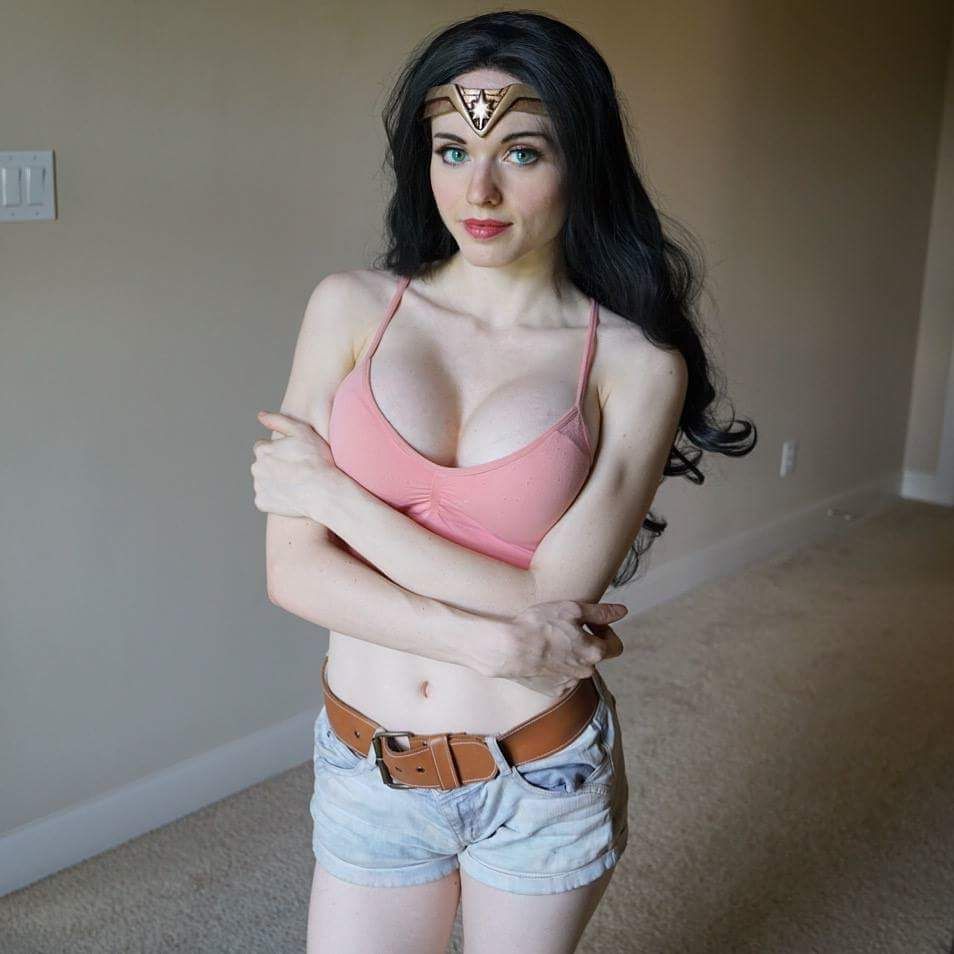 No more half-naked facts: Amouranth ends Onlyfans - Aroged