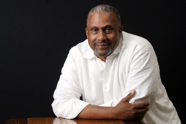 Where is Tavis Smiley today? Wiki, Net Worth, Wife, Suspended?